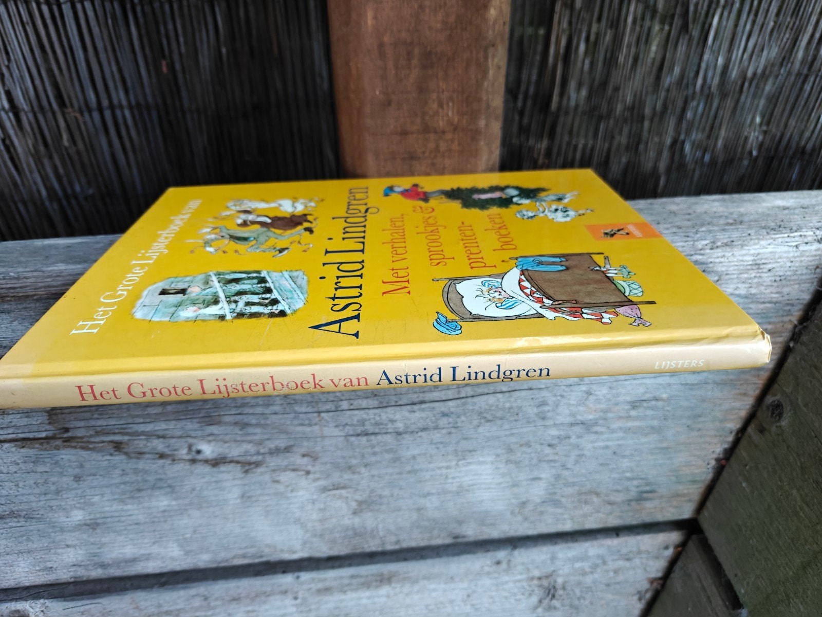 Het grote lijster boek van Astrid Lindgren., Boeken, Ophalen of Verzenden, Gelezen, Sprookjes