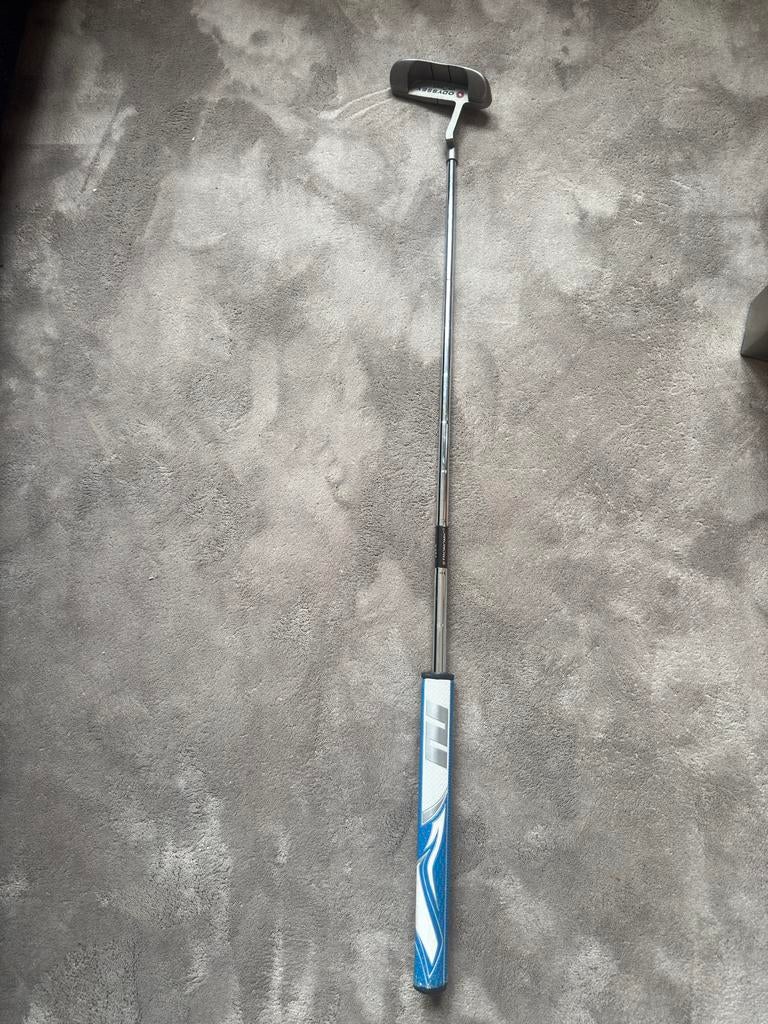Golf Putter met Super Stroke Grip, odyssey dual force 990, Sport en Fitness, Golf, Zo goed als nieuw, Club, Overige merken, Ophalen of Verzenden