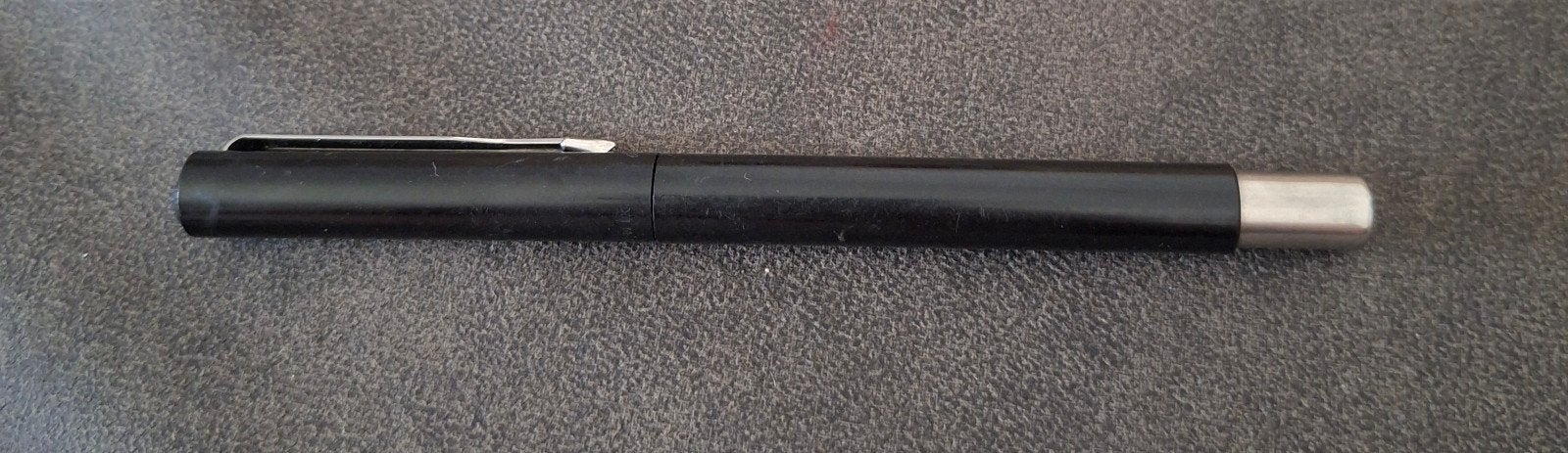 Zwarte pen met zilveren clip parker, Ophalen of Verzenden, Gebruikt, Balpen, Overige merken