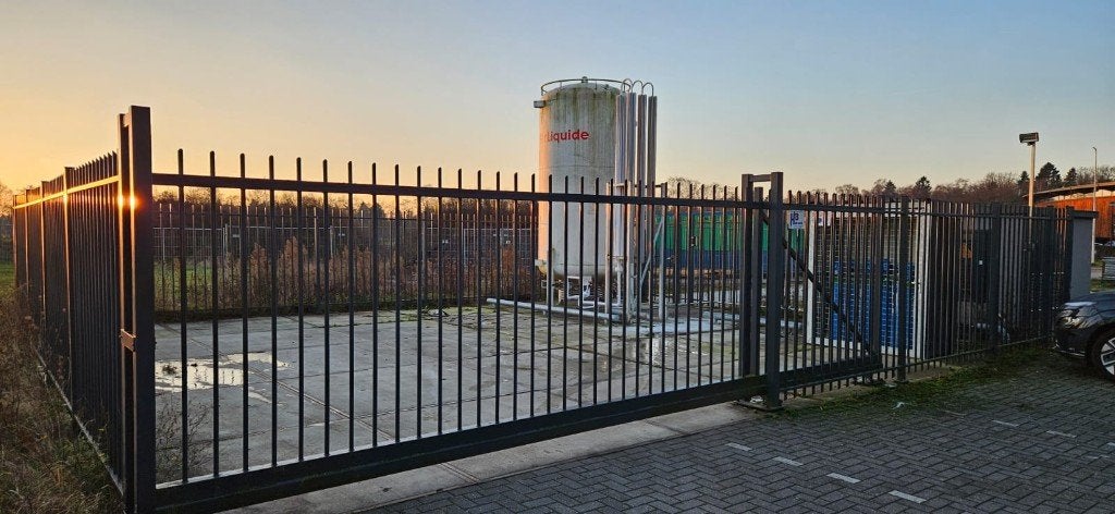 Robuust Spijlenhekwerk/ Hekwerk met Schuifpoort, Ophalen, Met poort, Gebruikt, Spijlenhekwerk