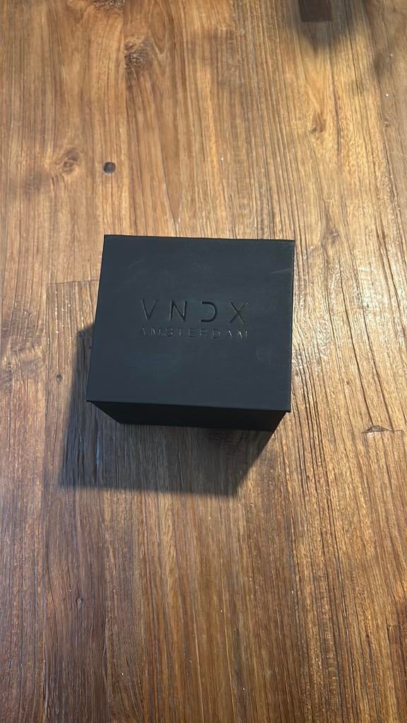 VNDX amsterdam horloge unisex, Sieraden, Tassen en Uiterlijk, Horloges | Dames, Verzenden, Zo goed als nieuw, Leer, Overige merken