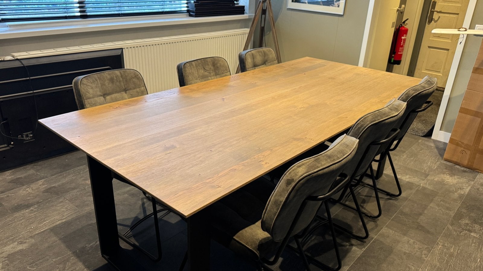 Eettafel met 6 groene velvet stoelen, Huis en Inrichting, Ophalen, 50 tot 100 cm, Zo goed als nieuw, Vijf personen of meer