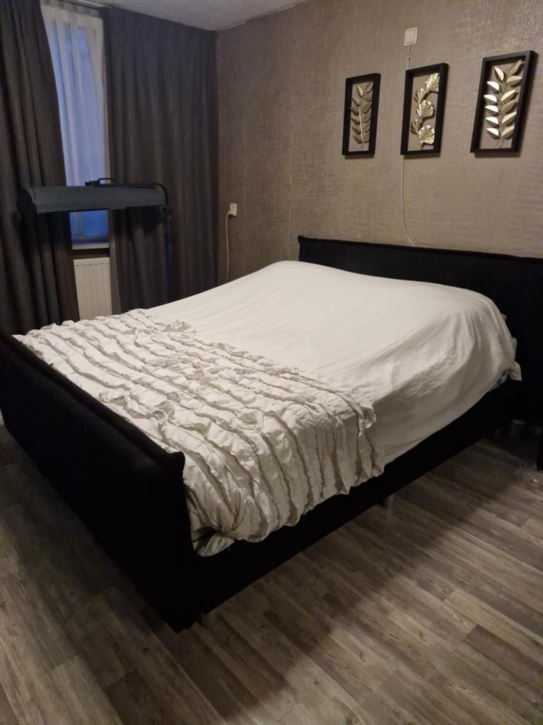 Boxspring 160x200 met hoofdbord en voetbord (defect), Gebruikt, Zwart, Tweepersoons, Ophalen of Verzenden