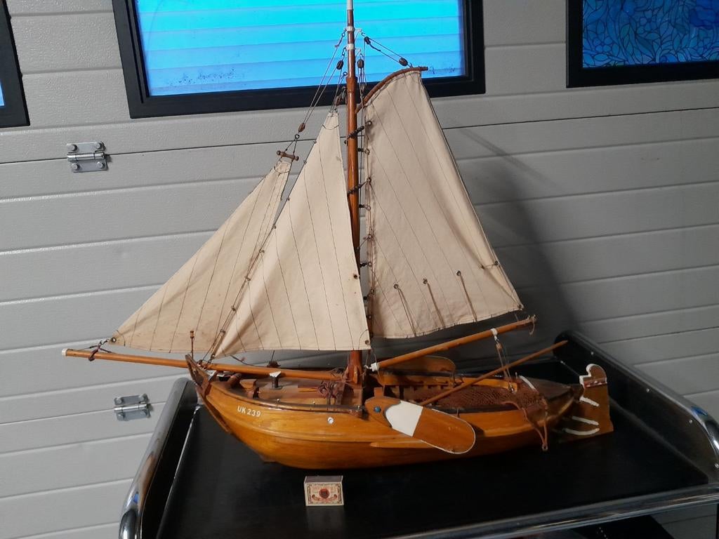 Antiek eiken schaal model vissersboot, Antiek en Kunst, Ophalen