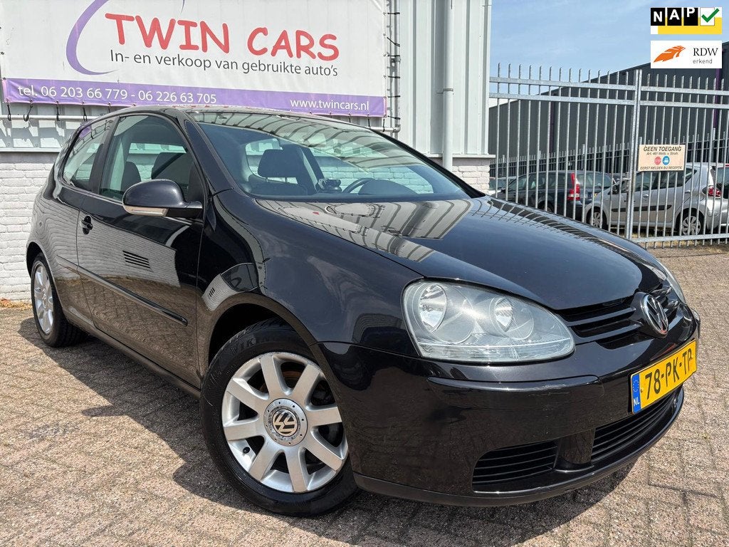 Volkswagen Golf 1.6 FSI Sportline, Voorwielaandrijving, 15 km/l, Gebruikt, 4 cilinders