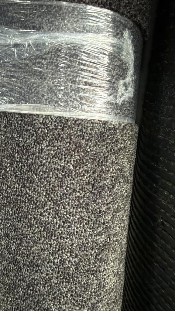 ‼️coupon bruin tapijt 1,80x3,50m direct meenemen discount‼️, Ophalen, Bruin, Nieuw, Minder dan 10 m²