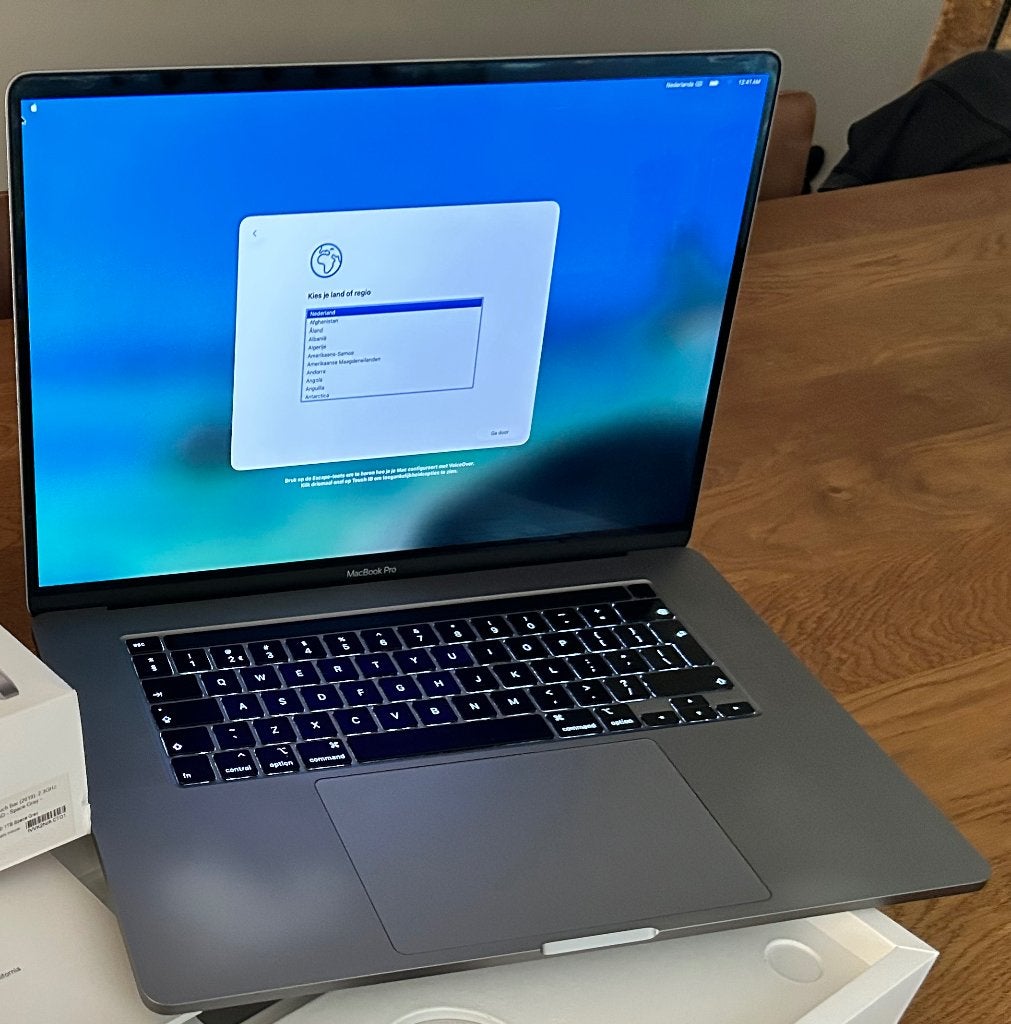 MacBook Pro Touch Bar (2019-2021) i9, 32gb, 1TB SSD, Computers en Software, Apple Macbooks, Zo goed als nieuw, MacBook Pro, 16 inch