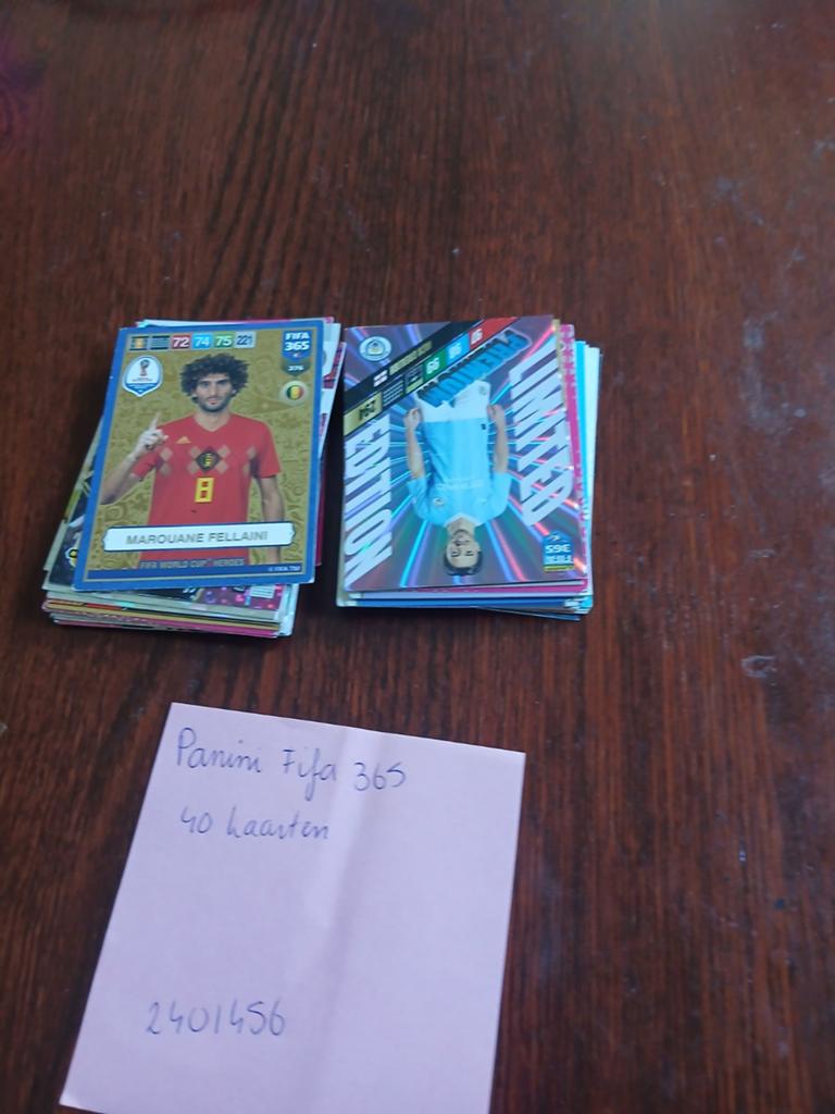 Panini fifa 365 kaarten, Ophalen, Zo goed als nieuw, Meerdere kaarten