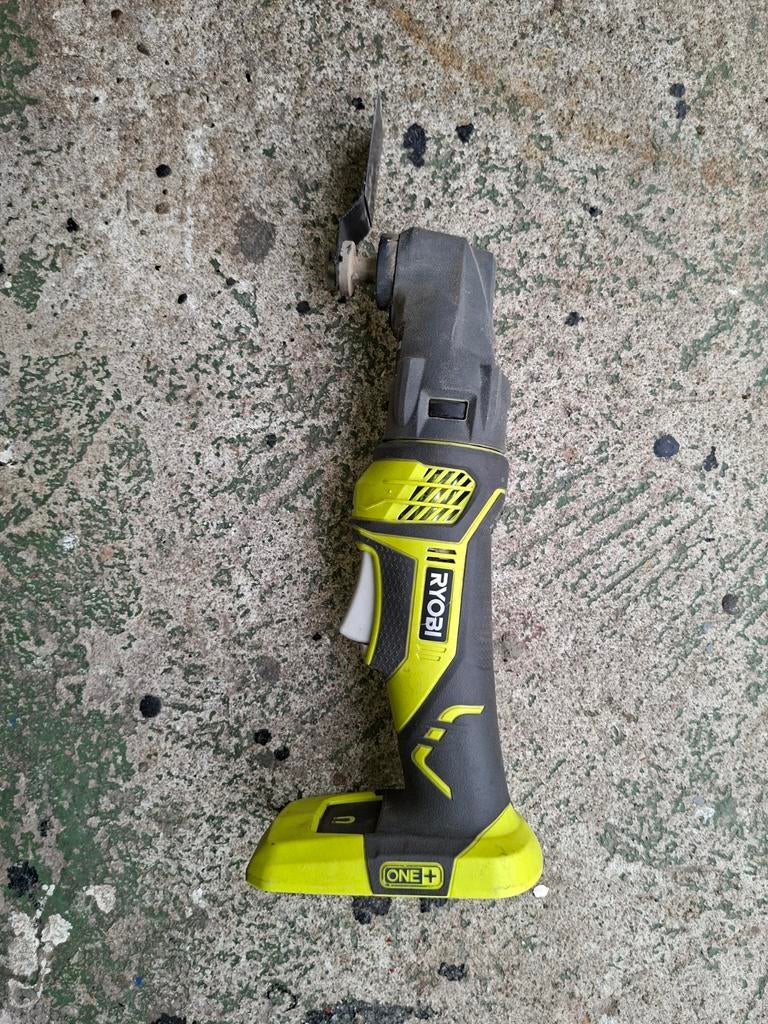Ryobi Multitool RMT1801 - Uitstekende staat, Ophalen of Verzenden, Zo goed als nieuw