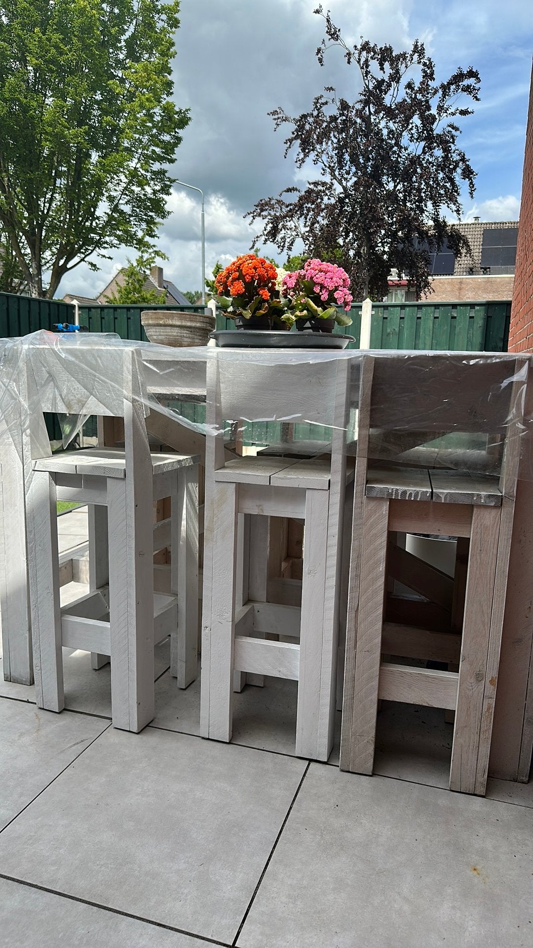 Houten tuinset met 6 krukken - wit geverfd, Ophalen, Gebruikt, Eettafel, 6 zitplaatsen