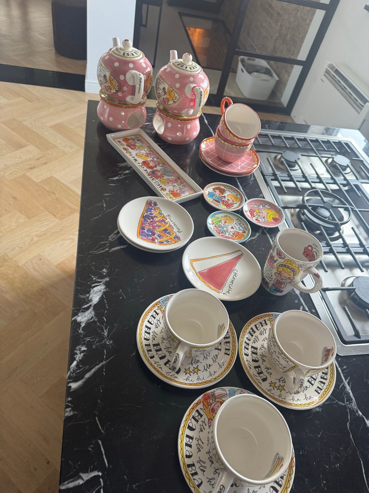 Uitgebreid Blond Amsterdam Servies - Diverse Stukken, Gebruikt, Keramiek, Ophalen of Verzenden, Modern