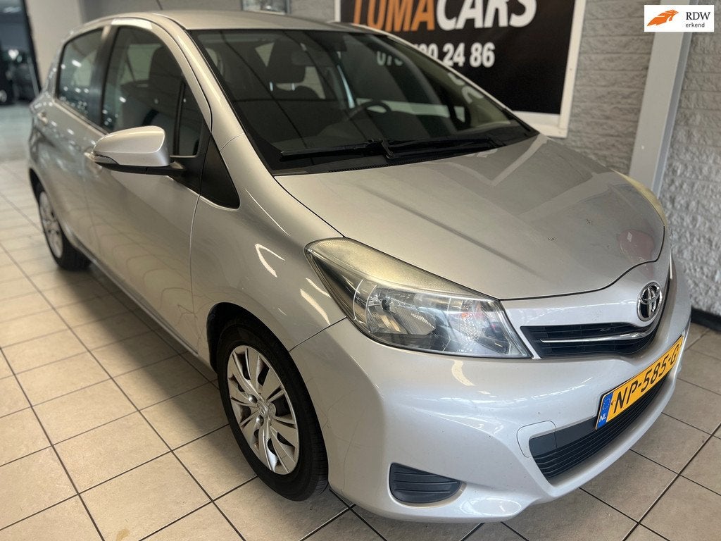 Toyota Yaris 1.0 VVT-i Aspiration |NW APK |Camera |Dealer OH, Euro 5, 750 kg, Bedrijf, Handgeschakeld