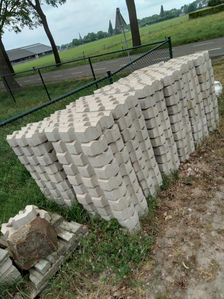 Grasbetonblokken grastegels grasdallen, Tuin en Terras, Ophalen, Gebruikt, 10 m² of meer, Beton