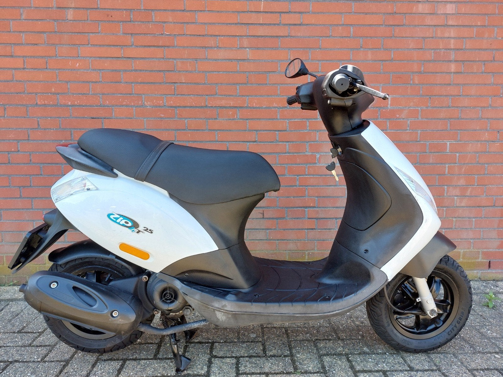 Piaggio Zip 4t snorscooter rijklaar en zonder mankementen, Fietsen en Brommers, Scooters | Piaggio, Ophalen, Gebruikt, Zip, Benzine