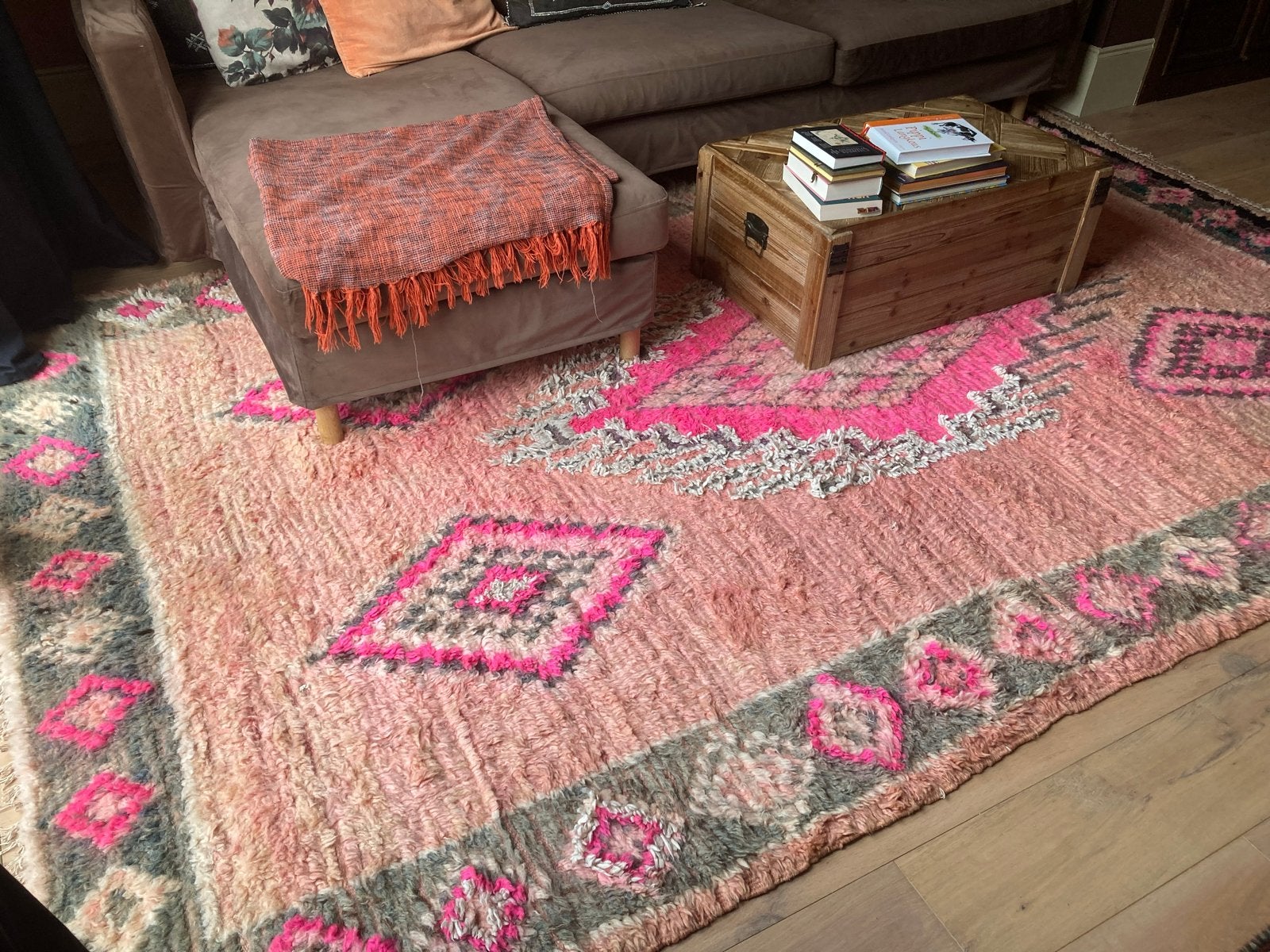 Vintage Marokkaans wollen vloerkleed €500 vaste prijs!, 150 tot 200 cm, 200 cm of meer, Ophalen of Verzenden, Zo goed als nieuw