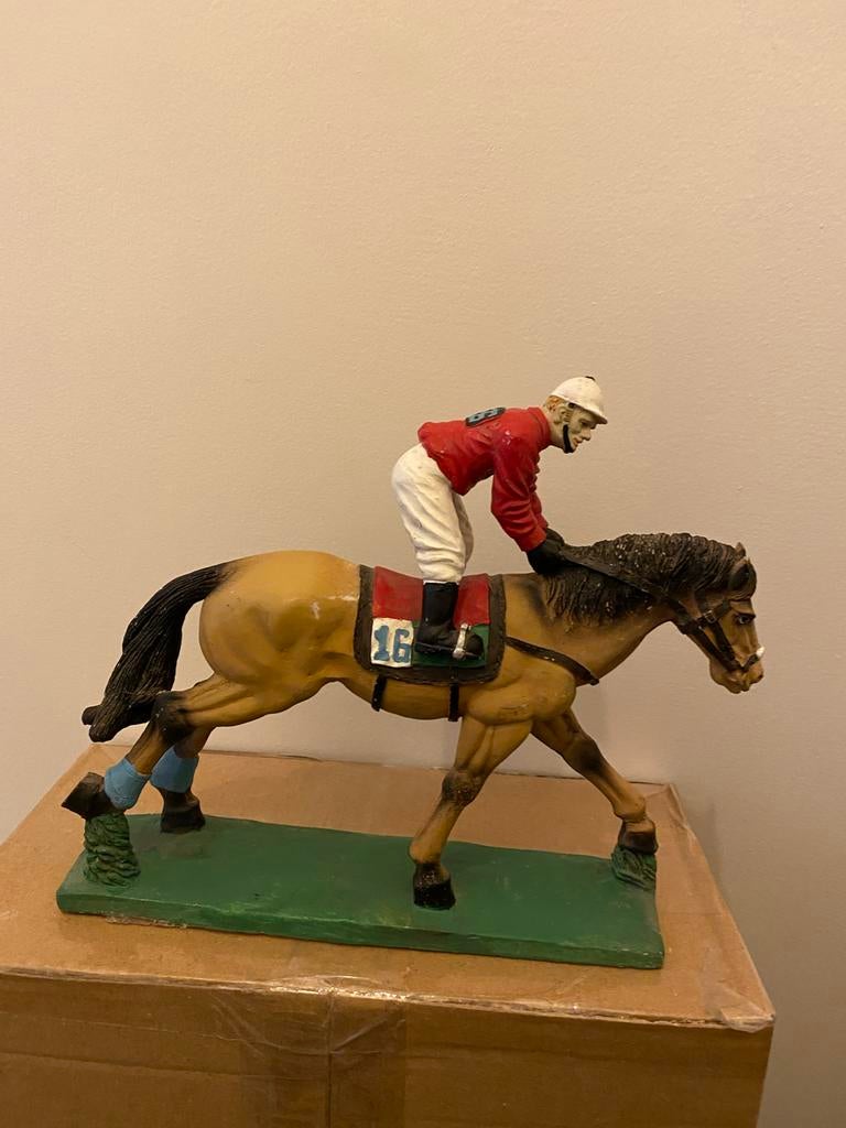 Vintage paardenbeeld met jockey - decoratief, Ophalen of Verzenden, Gebruikt, Dier