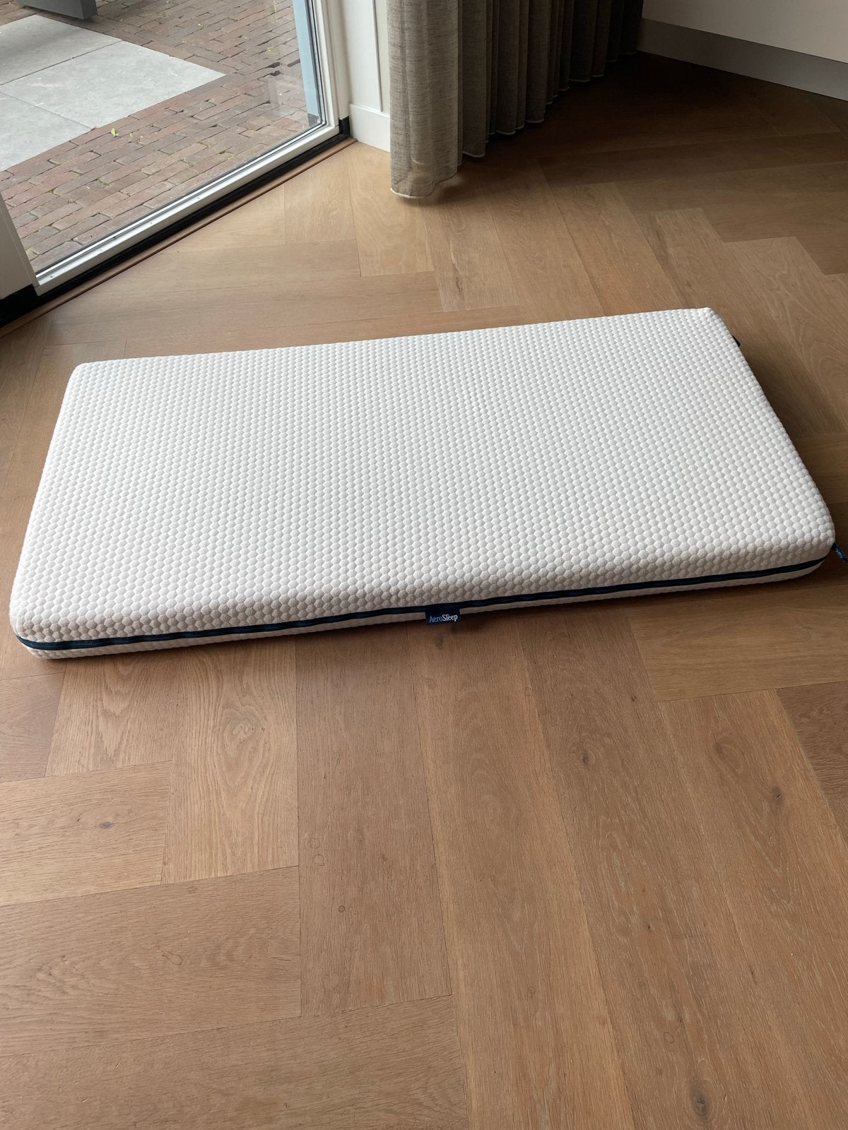 AeroSleep matras 120x60 cm, Ophalen, 190 cm of minder, Zo goed als nieuw, Matras