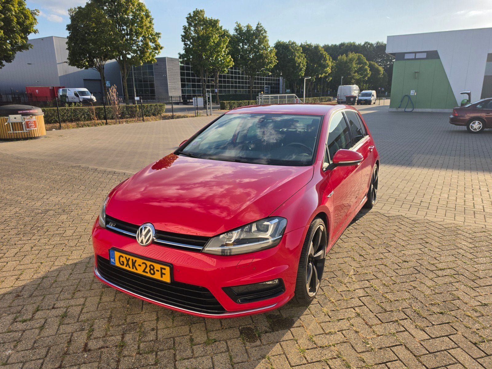 Volkswagen Golf 1.4 TSI 92KW 5D DSG 2016 Rood, Voorwielaandrijving, 125 pk, 1147 kg, 4 cilinders