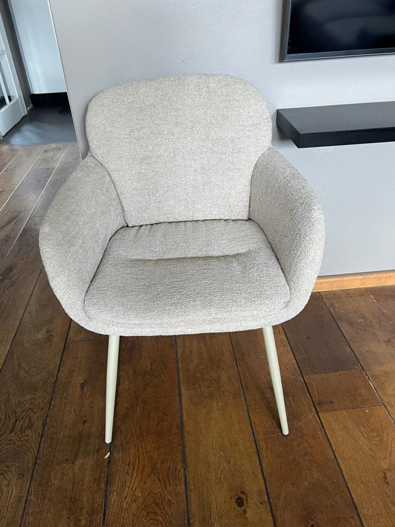 Comfortabele stoffen stoel - Lichtbeige, Huis en Inrichting, Stoelen, Zo goed als nieuw, Eén, Stof, Overige kleuren, Ophalen