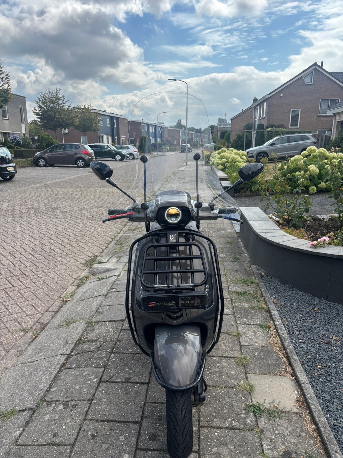 vespa sprint 2018, Ophalen, Zo goed als nieuw, Benzine