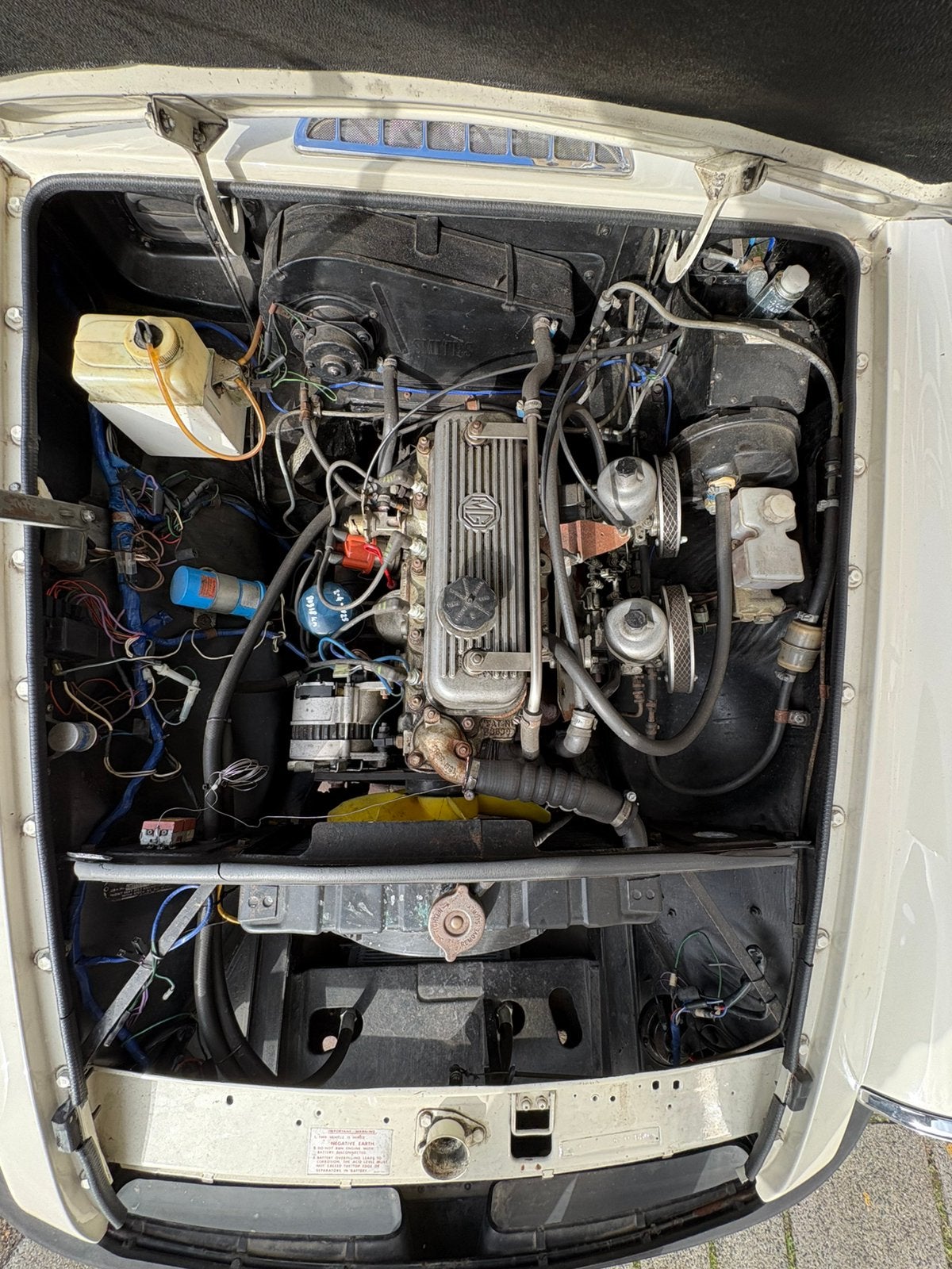 MG B 1.8 Tourner 1976 Geel, foto 9