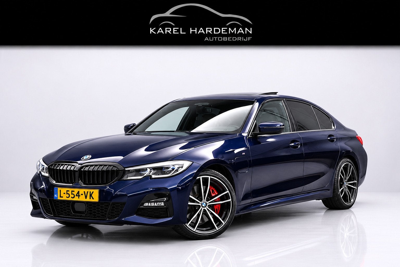 BMW 3-serie 330e High Executive | M-PAKKET | PANORAMADAK | H, Auto's, 1998 cc, Achterwielaandrijving, Gebruikt, Euro 6