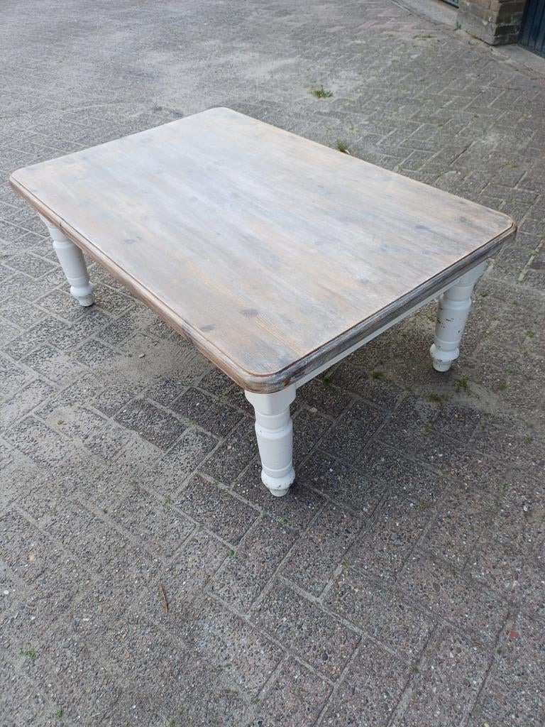 Grenen houten  landelijke/ brocante salontafel., 100 tot 150 cm, Minder dan 50 cm, Rechthoekig, 50 tot 100 cm