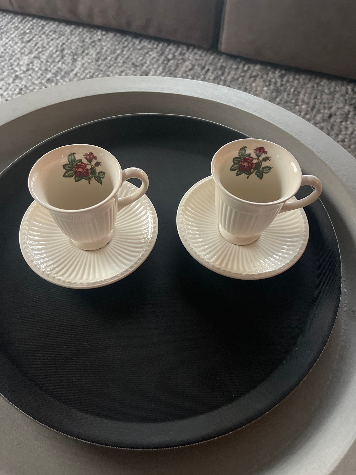 Wedgwood Etruria Barlaston "Moss Rose" Espresso Kopjes, Ophalen