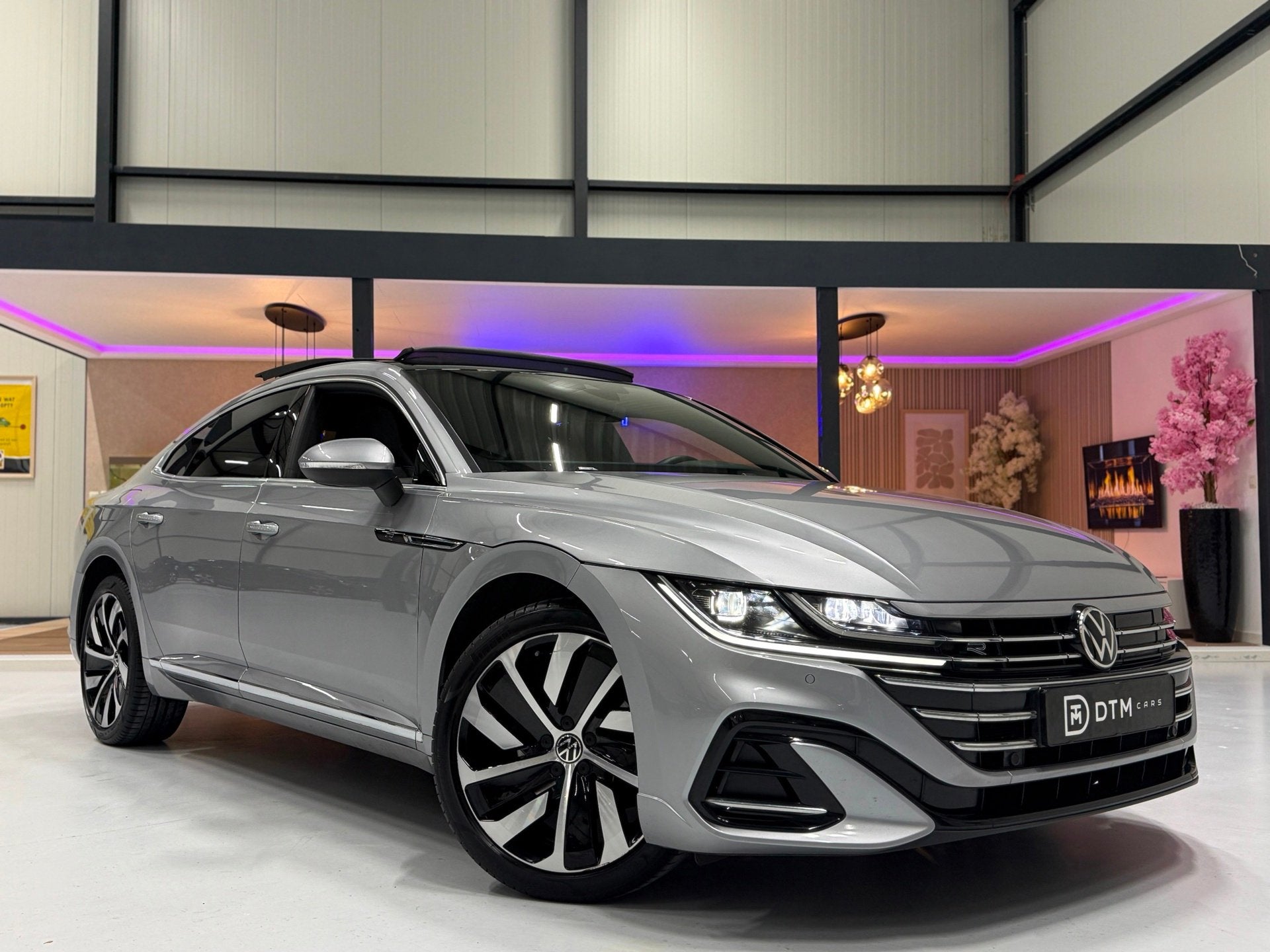 Volkswagen Arteon 1.4 TSI eHybrid R-Line | Pano | Trekhaak |, Auto's, Arteon, Euro 6, 4 cilinders, Nieuw