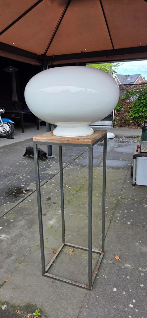 Witte vaas van Bob met binnenpot en plantentafel, Ophalen, Overige materialen, Gebruikt, Wit