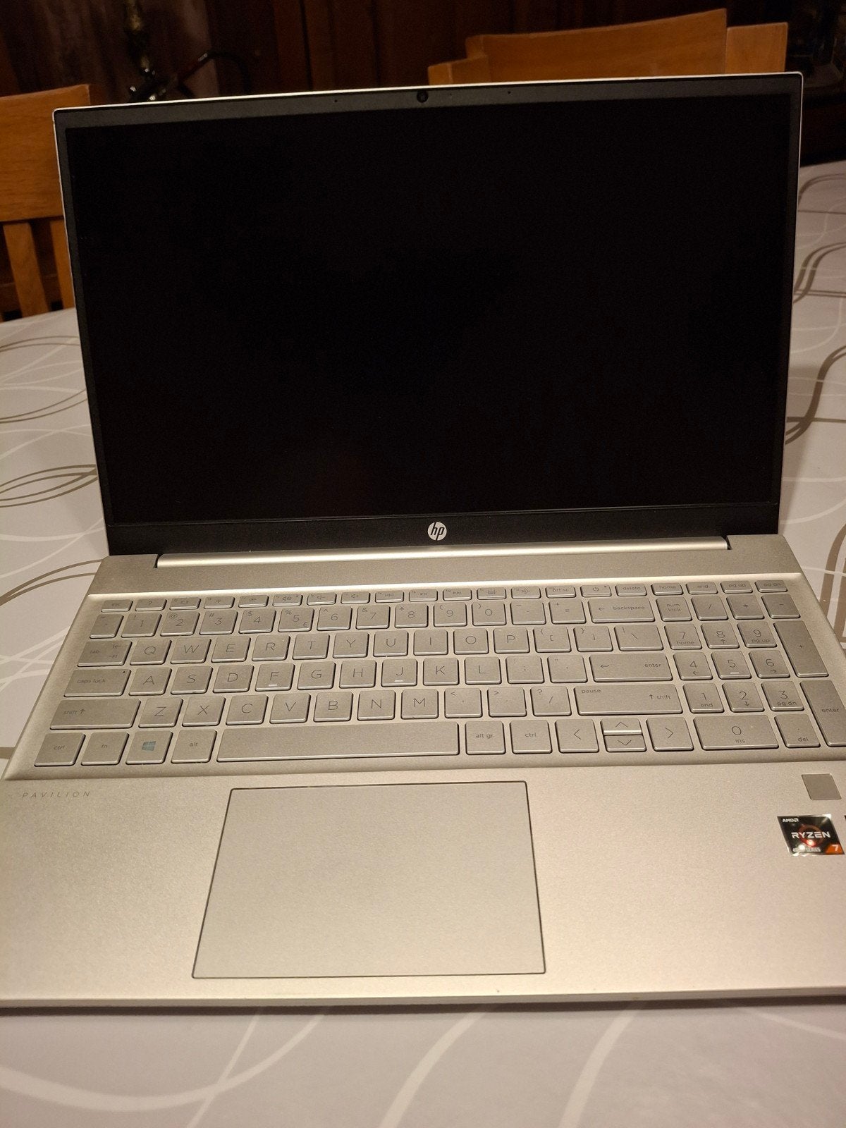 HP Pavilion Laptop 15-eh0800nd met kleine kras op muis, Computers en Software, Gebruikt, Met videokaart, 2 tot 3 Ghz, 8 GB