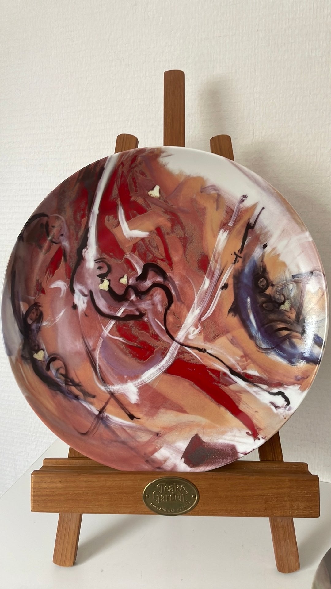 Proeven van kunst 3 x, Meerkleurig, Steen/keramiek, Gesigneerd, Bord