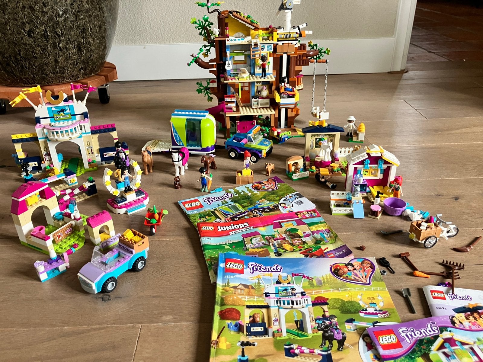 Grote lego set boomhut friends paarden pony, Ophalen of Verzenden, Zo goed als nieuw