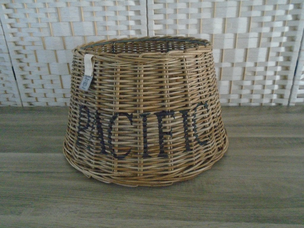 Riviera Maison Rattan Pasific Kerstboomstand Kerstboomrok, Ophalen of Verzenden, Zo goed als nieuw