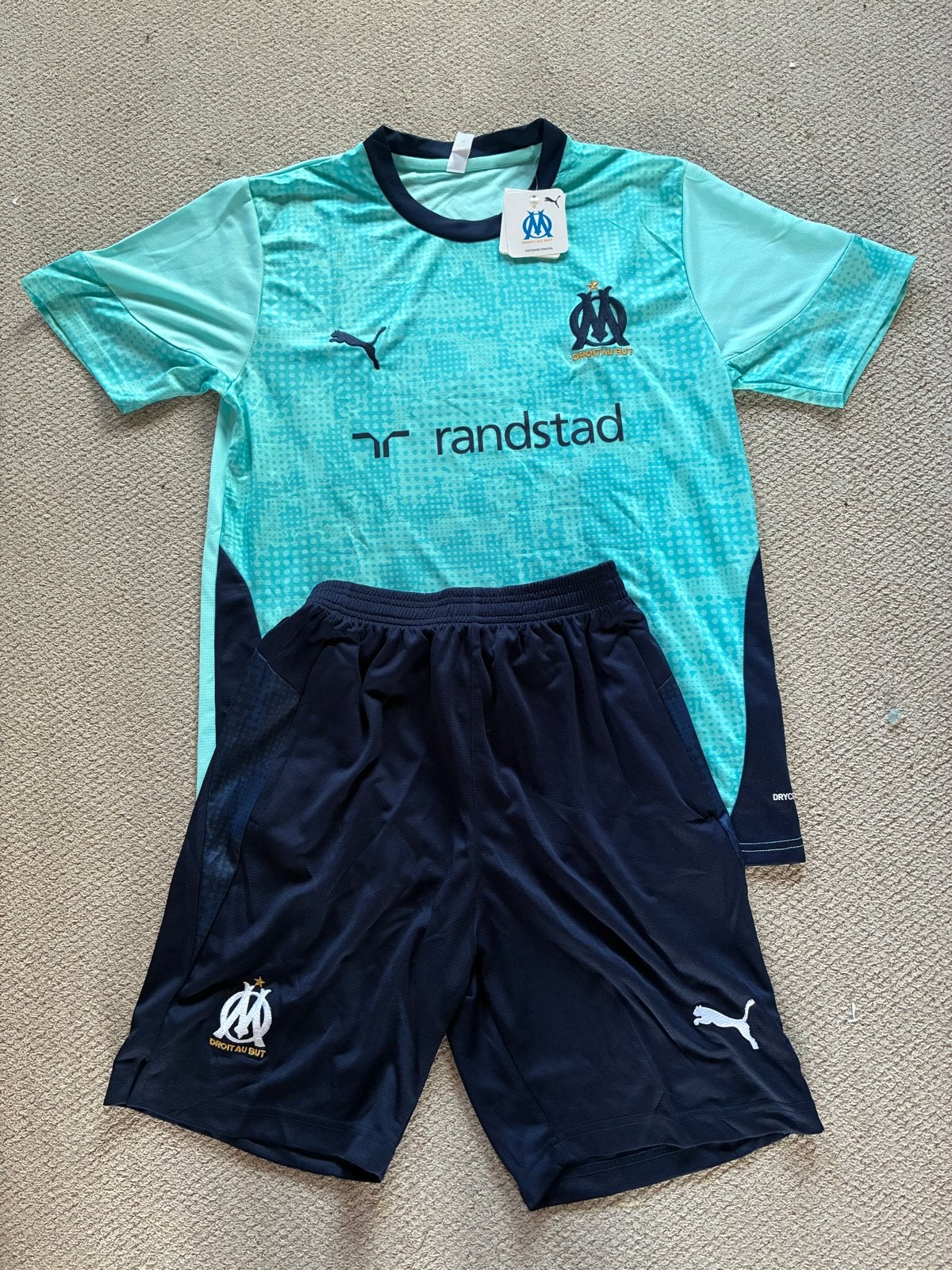 Olympique Marseille Puma trainingsset - Shirt & Broekje, Maat M, Ophalen of Verzenden, Nieuw, Set