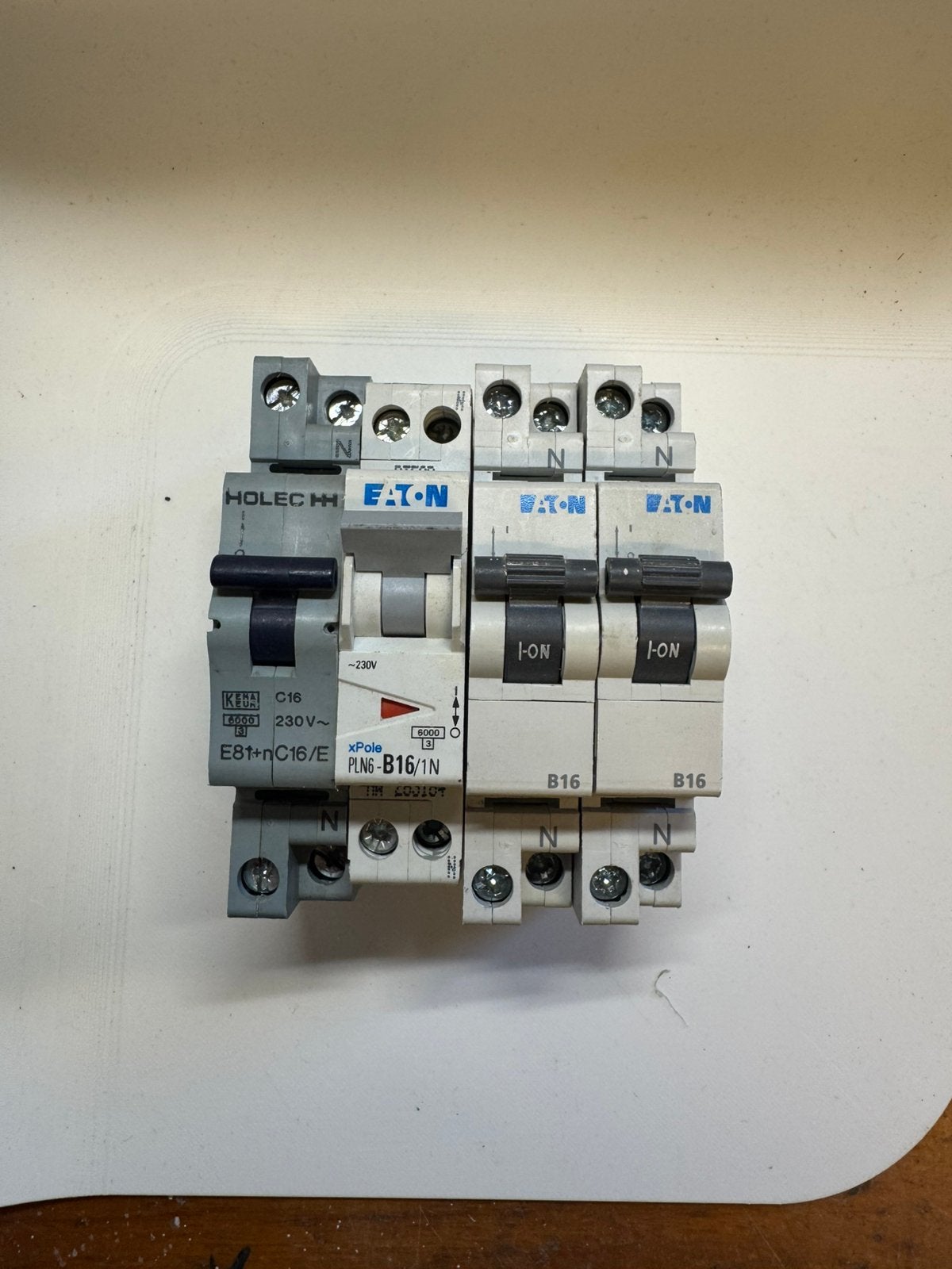 Eaton holec Installatieautomaten B16/C16 €9 per stuk, Ophalen of Verzenden, Gebruikt