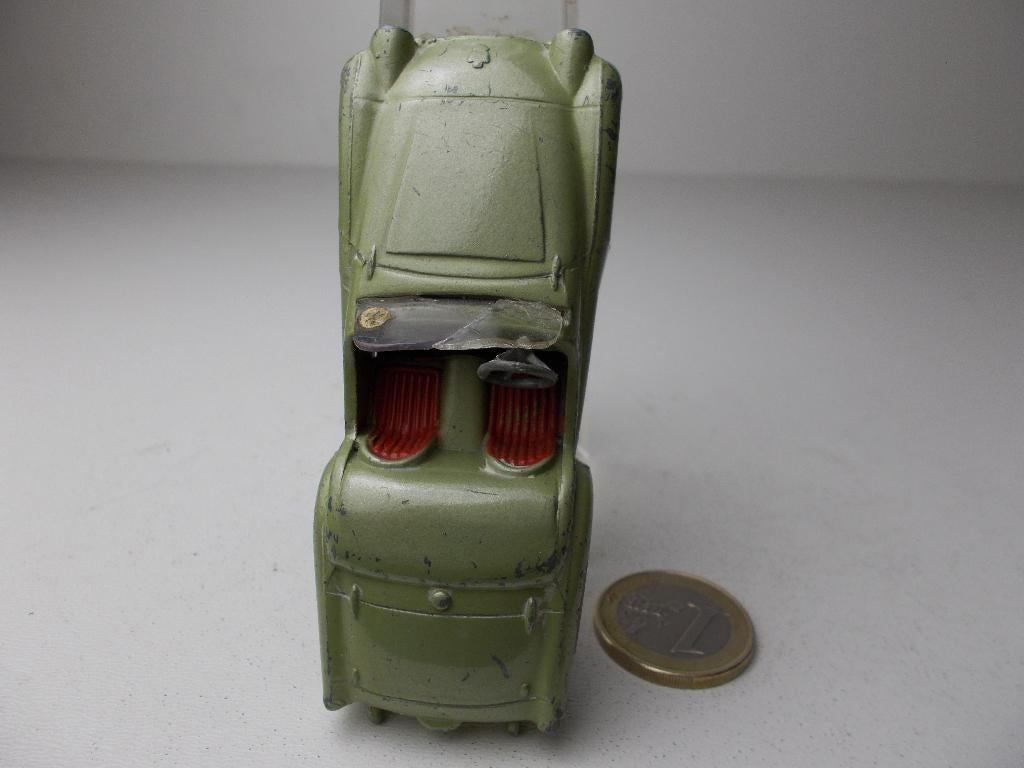 1960 Corgi Toys 305 TRIUMPH TR 3 (Pale Green.), Ophalen of Verzenden, Gebruikt, Auto, Corgi
