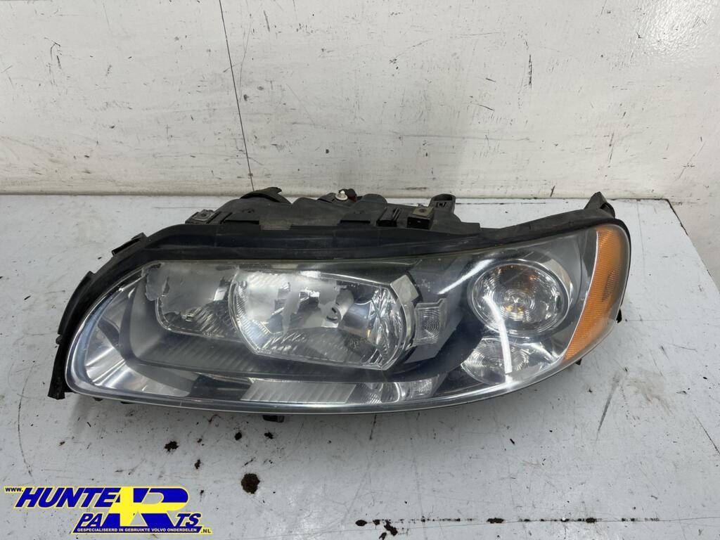 Koplamp xenon L Volvo V70/XC70 ('05-'08) 30698846, Gebruikt, Ophalen of Verzenden, Volvo, Volvo