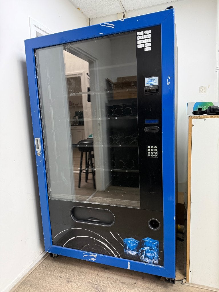 Snack-/Drankautomaat, Ophalen