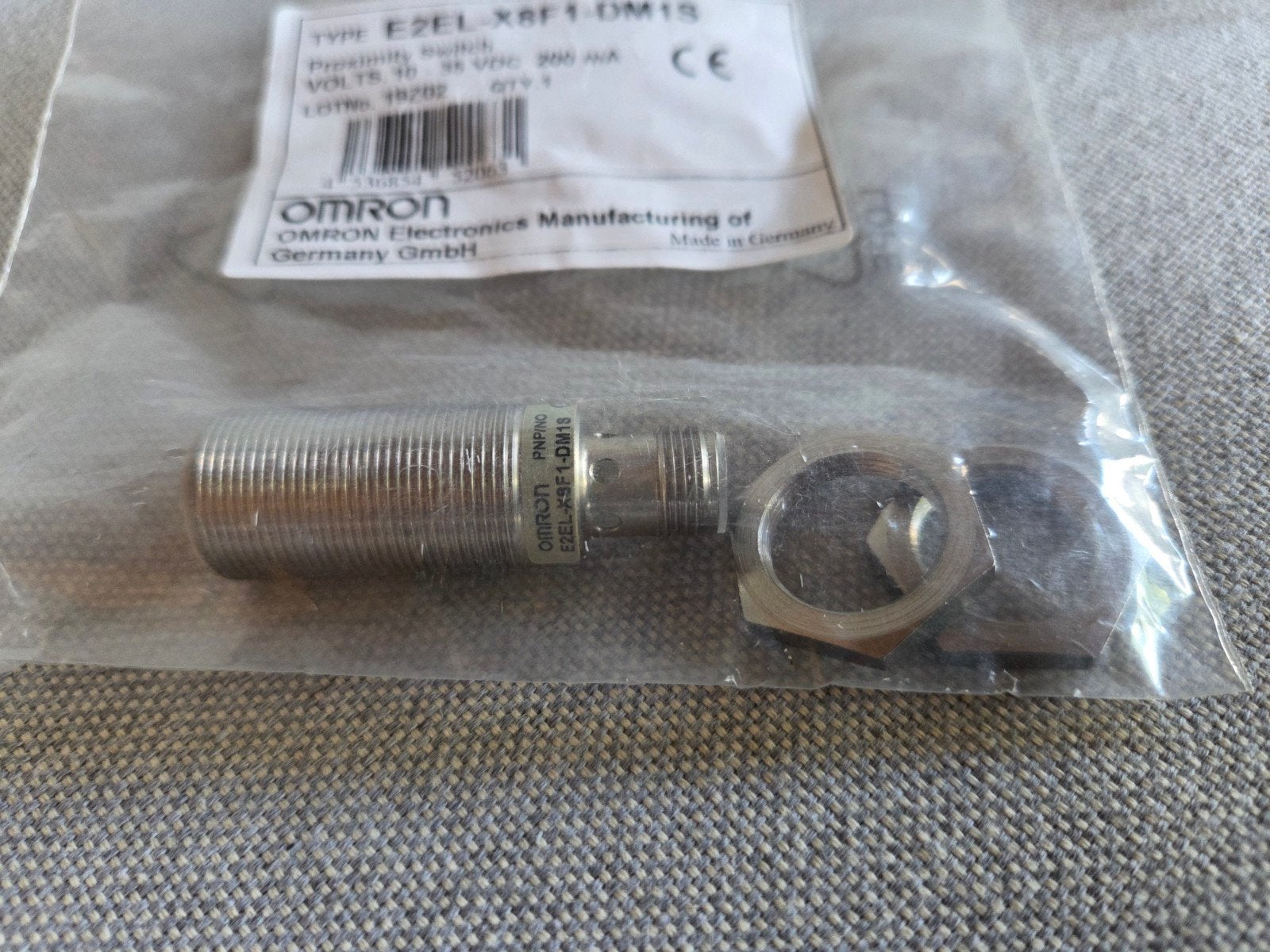 Omron benaderingsschakelaar E2EL-X8F1-DM1S, Ophalen of Verzenden, Nieuw