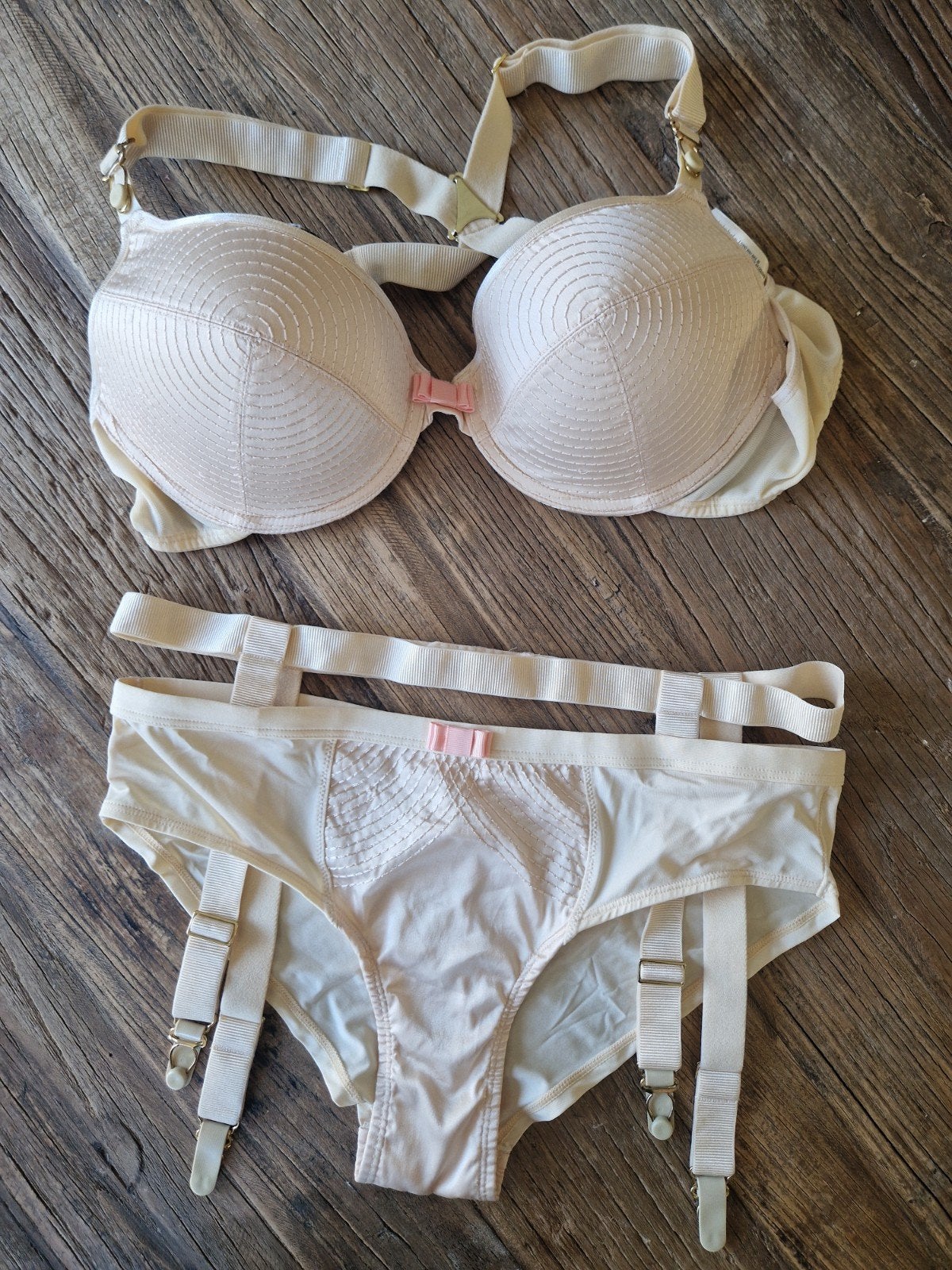 Marlies Dekkers lingerieset huidskleur/goud., Marlies Dekkers, Ophalen of Verzenden, Goud, BH