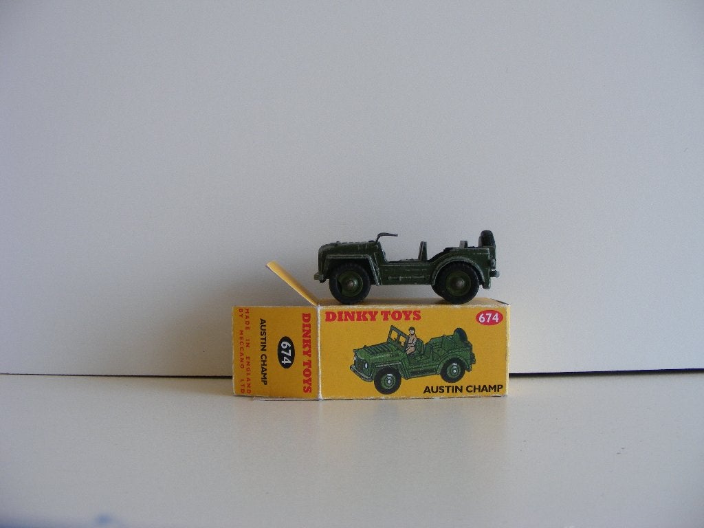 Austin champ, dinky toys 674 repro doosje, Ophalen of Verzenden, Gebruikt, Auto, Dinky Toys