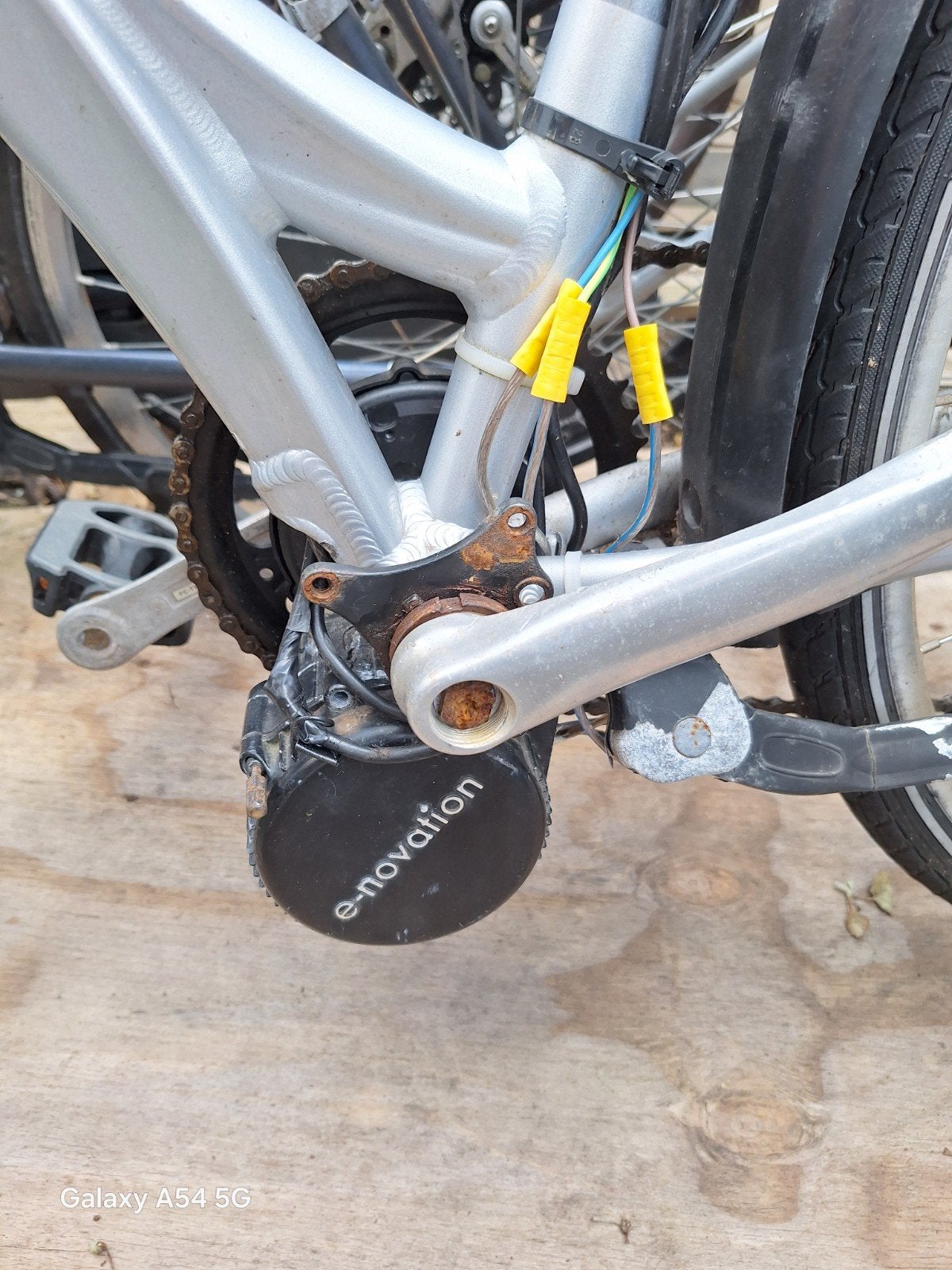 Middenmotor e bike fiets opknaper zonder accu, Fietsen en Brommers, Brommers | Derbi, Ophalen of Verzenden