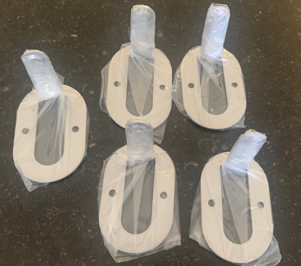 Te koop 5x speaker-beugels, Ophalen of Verzenden, Nieuw