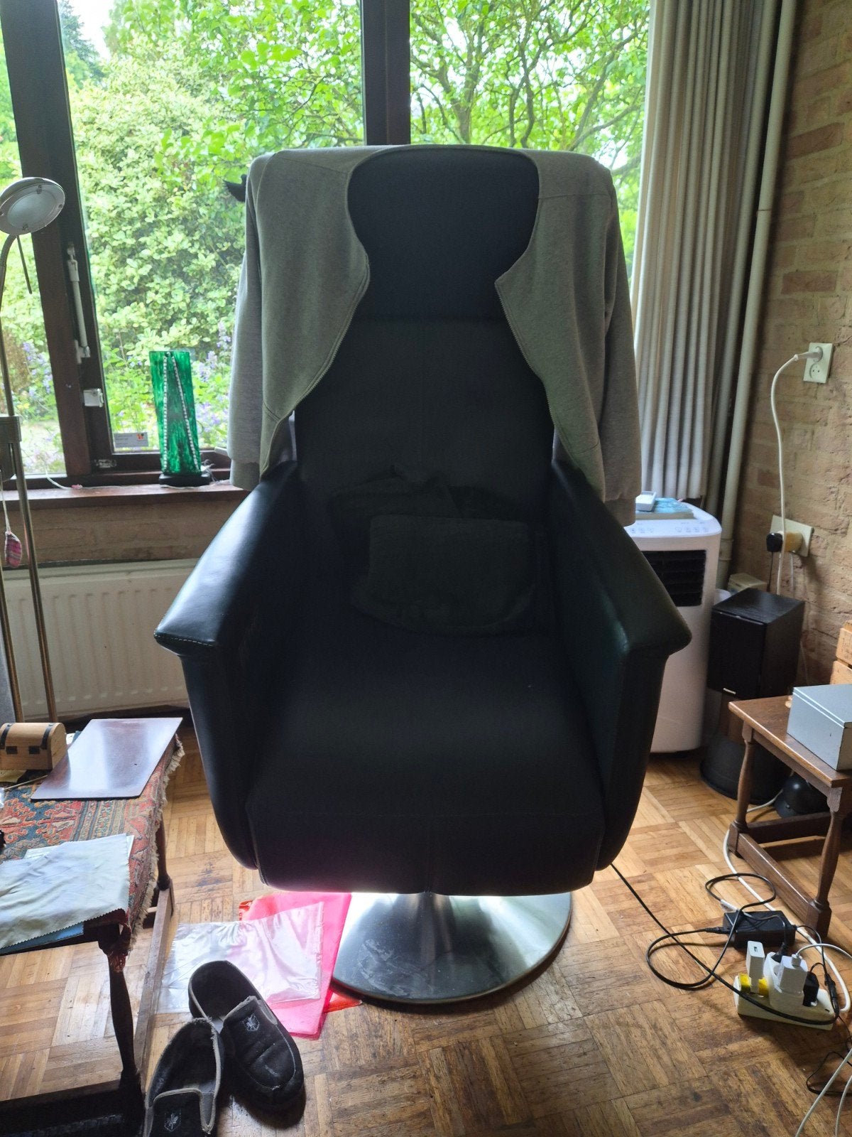 Leren Sta-op stoel, Ophalen, Gebruikt, 50 tot 75 cm, Leer