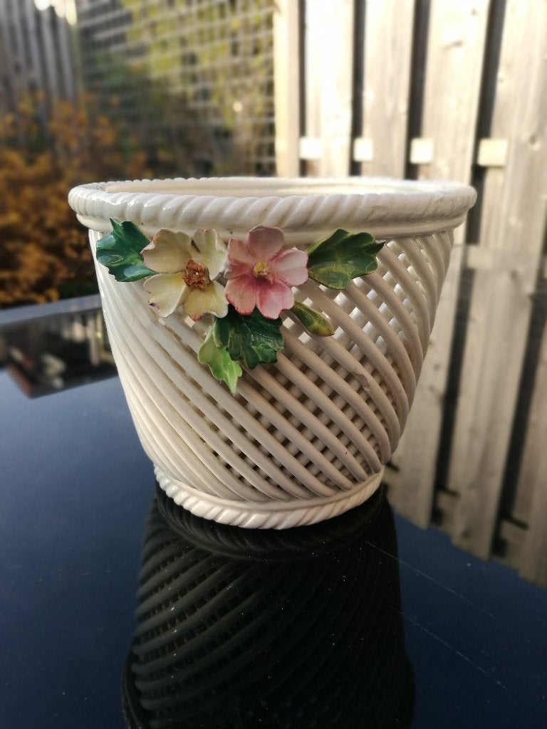 Capodimonte Bossano Italiaanse porselein bloemen maandje, Ophalen of Verzenden