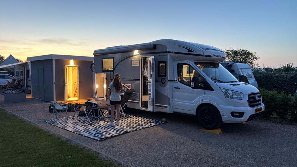 Chausson Titanium 788 - Nieuwstaat, Slechts 18.000 km!, Automaat, Ford, 7 tot 8 meter, Chausson