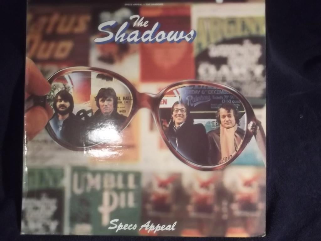 LP : The Shadows - Specs Appeal., Cd's en Dvd's, Vinyl | Rock, Gebruikt, Beschermende buitenhoes, Inclusief binnenhoes, Poprock
