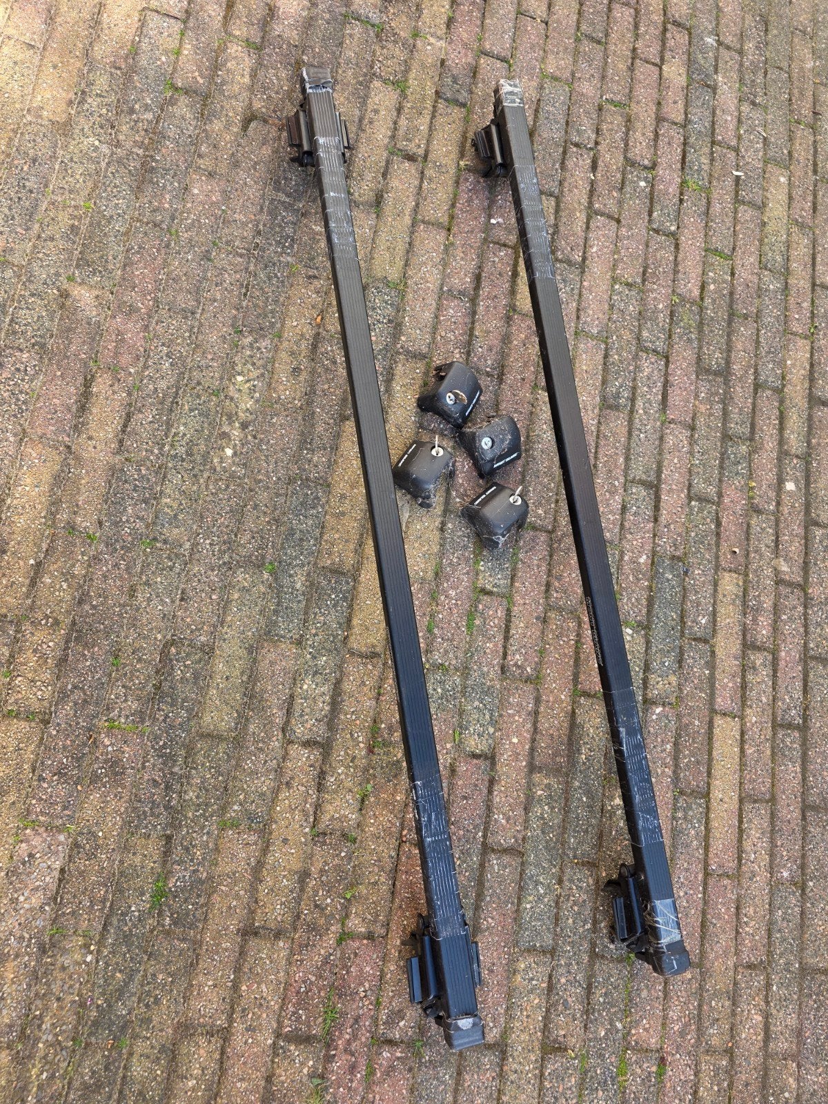 Mont Blanc Dakdragers Verstelbaar 75-100 cm met sloten, Ophalen of Verzenden, Gebruikt