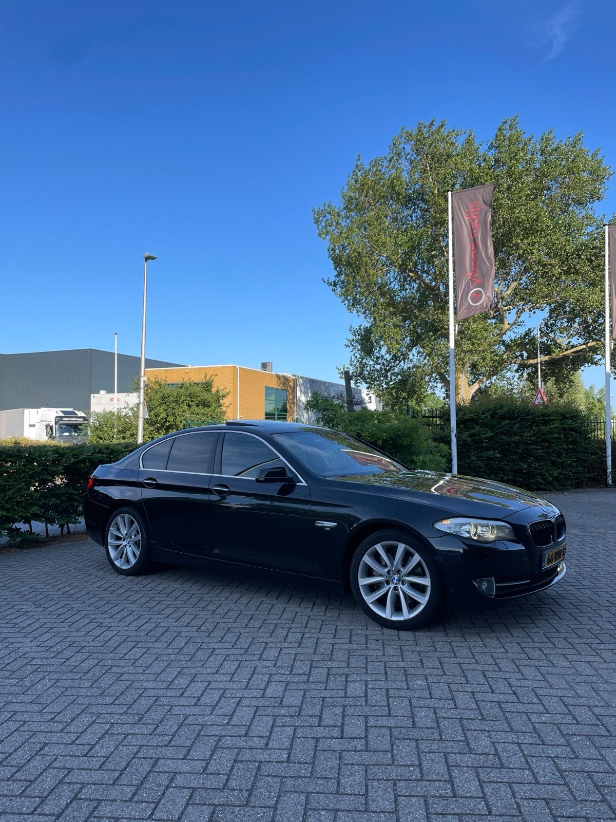 BMW 5-Serie 3.0 535I AUT 2010 Zwart, Auto's, Automaat, Achterwielaandrijving, 1675 kg, 2000 kg
